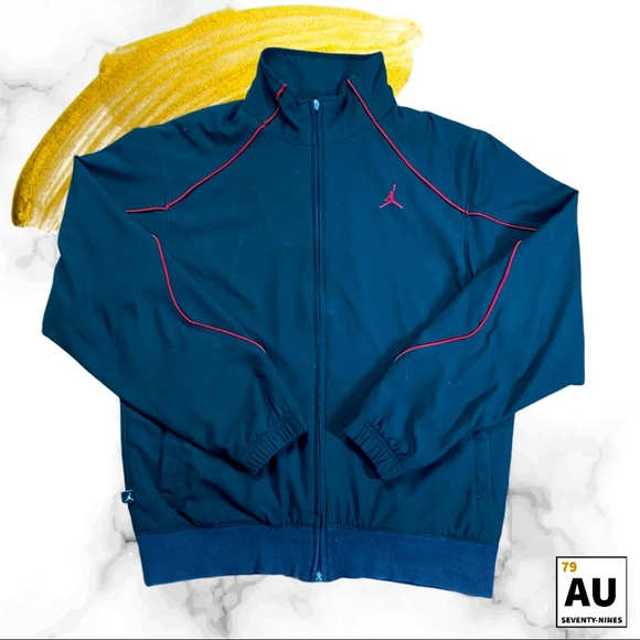 Jordan Zip-up Sweater - Picture 10 of 10